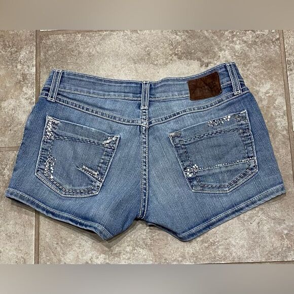 BKE Starlite Low Rise Denim Shorts 26 Stretch Distressed Embroidered EUC - Picture 5 of 12